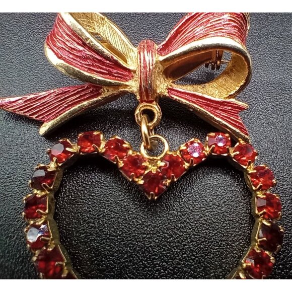 Heart Brooch Pin Beatrix Red Rhinestone Vintage Valentines Day Dangle Accent - Picture 4 of 13